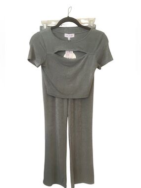 Lost + Wander Crop Top & Pant Set NWT X Small Sage Green